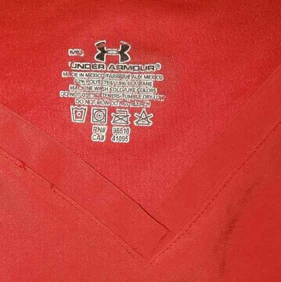 Under Armour Medium T-shirt - Picture 4 of 4